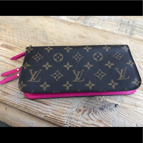 Louis Vuitton Handbags - Louis Vuitton Snap Wallet with Pink Interior